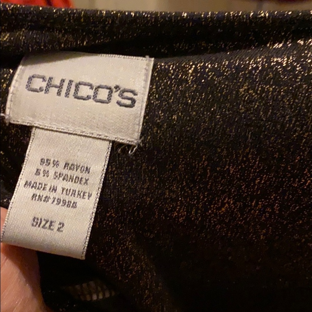 Chico’s Top - Picture 2 of 2